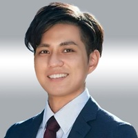 赤尾さん